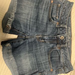 American eagle shorts size 4